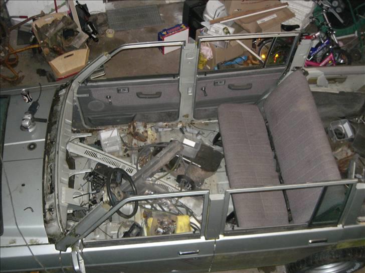 Nissan patrol 1987 solgt - så kom den nye karos på,og ja den er endret en smule billede 9