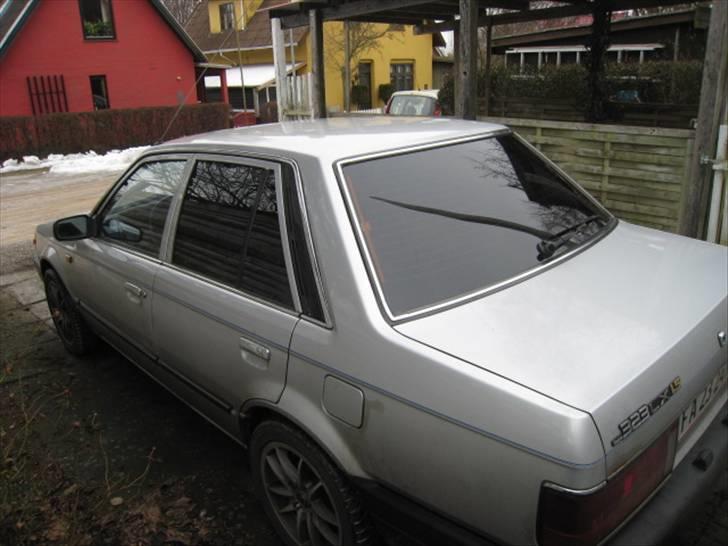 Mazda 323 LX projekt (solgt) - og min solfilm,,, billede 9