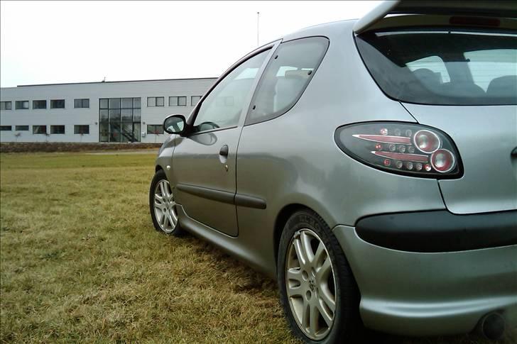 Peugeot 206 s16 billede 11