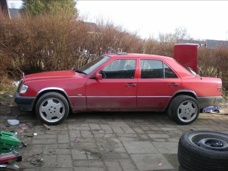 Mercedes Benz 124 300d billede 7