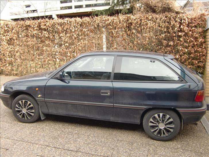 Opel Astra F "Solgt" billede 6