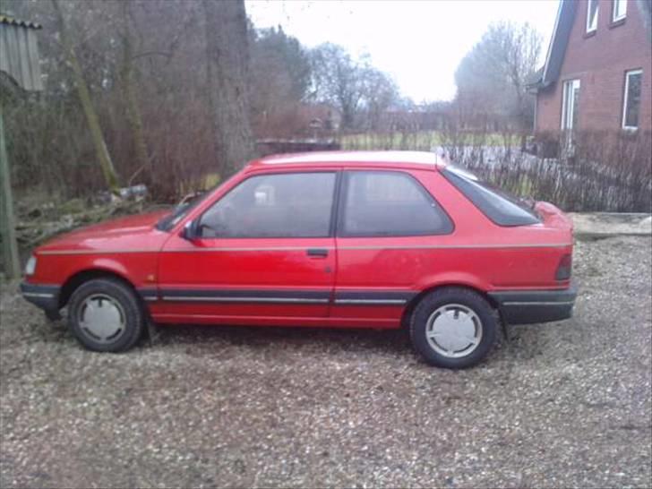 Peugeot 309 glx 1.4i (skrottet) billede 5