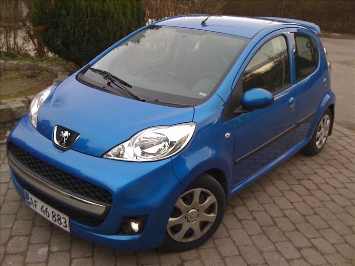 Peugeot 107 1.0 COMFORT PLUS billede 1