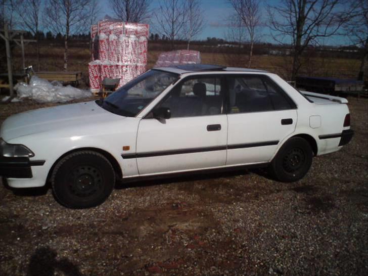 Toyota carina ll  solgt billede 9