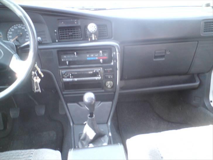 Toyota carina ll  solgt billede 12