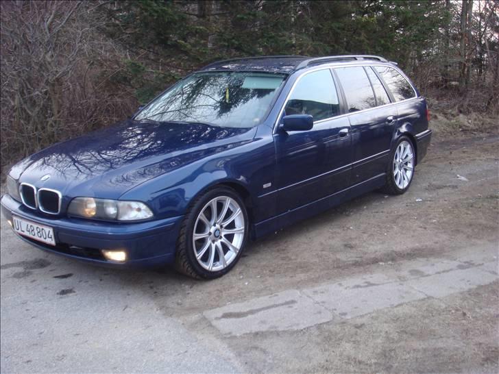 BMW E39 touring BYTTET billede 1