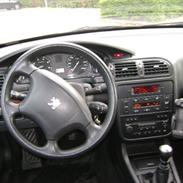 Peugeot 406