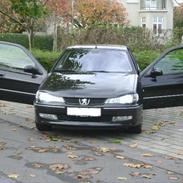 Peugeot 406