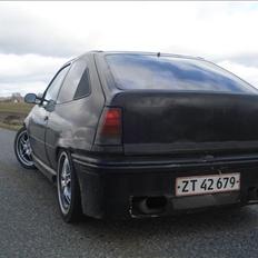 Opel kadett e cc byttet