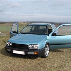 VW Golf 3 ... *SOLGT* ...