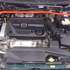 Mazda 323F 2,0 sportive