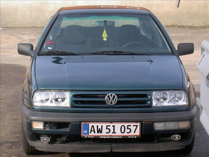 VW Vento 1.8 SOLGT billede 1