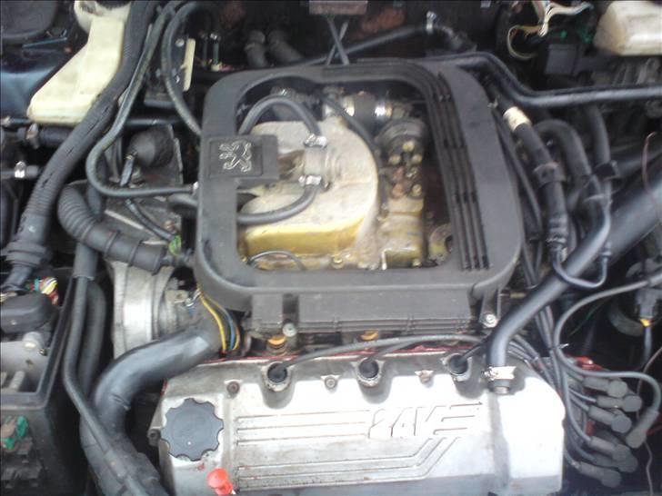 Peugeot 605 sv 24 (Solgt) billede 11