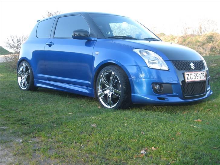 Suzuki swift 1,3ddis SOLGT billede 2