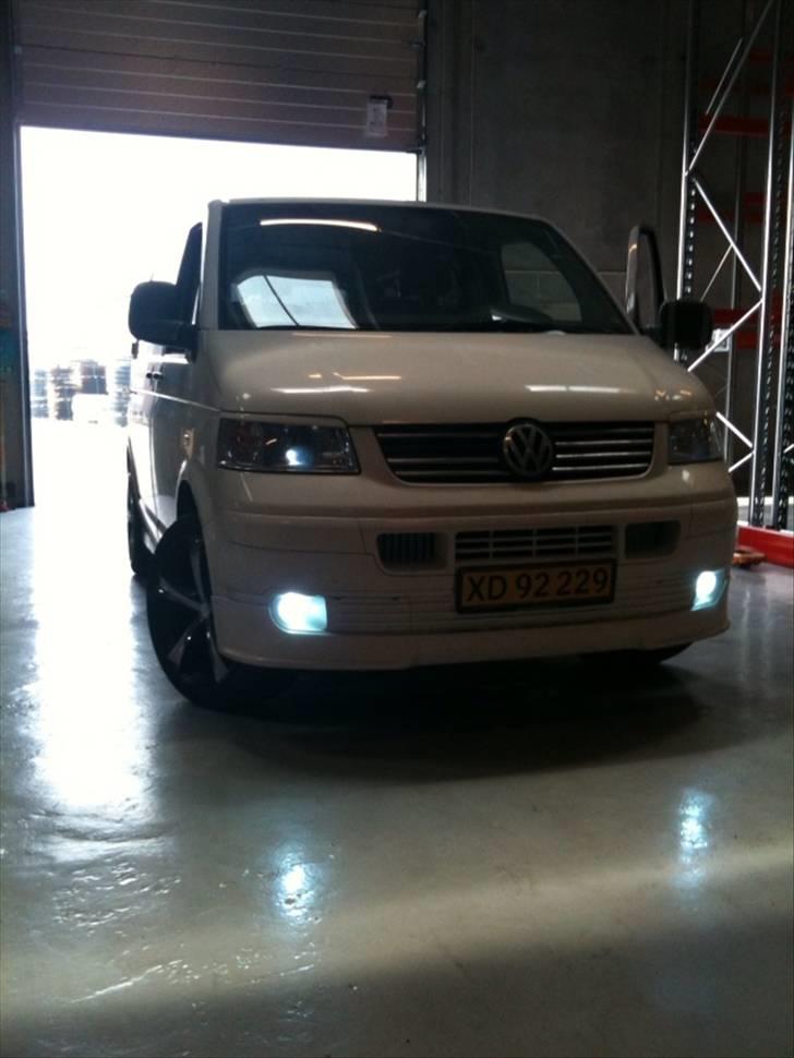 VW Transporter T5 - SOLGT billede 17