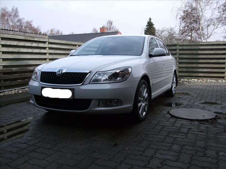 Skoda Octavia Greenline 1.6 TDI. "Solgt" - nyvasket billede 9