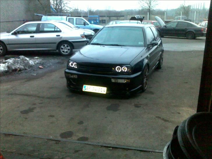 VW Golf 3 GTI SOLGT billede 1