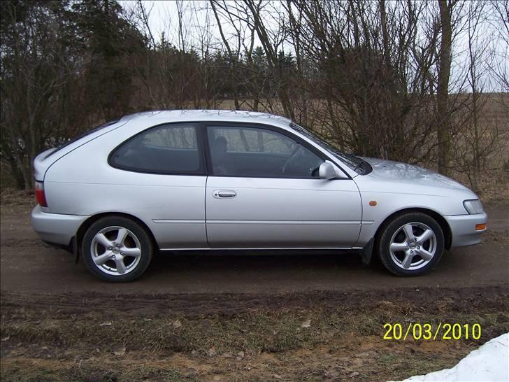 Toyota Corolla 1,3 GLS billede 2