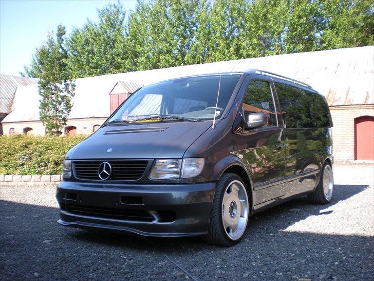 Mercedes Benz Vito...V-Klasse V 230*solgt* - her efter den er malet...og næsten samlet.. billede 15