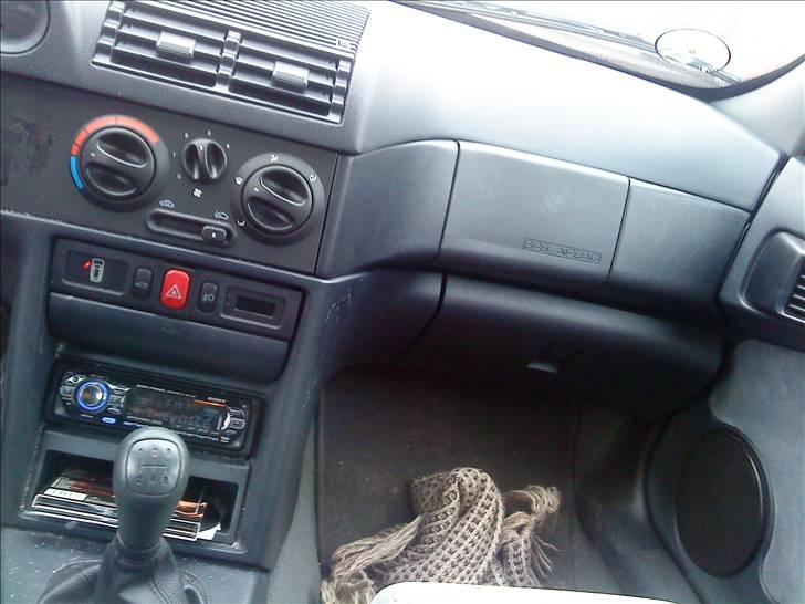 Alfa Romeo 146 1,6 billede 8