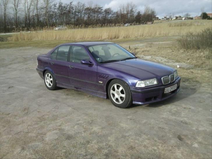 BMW 325i E36 (solgt) billede 3