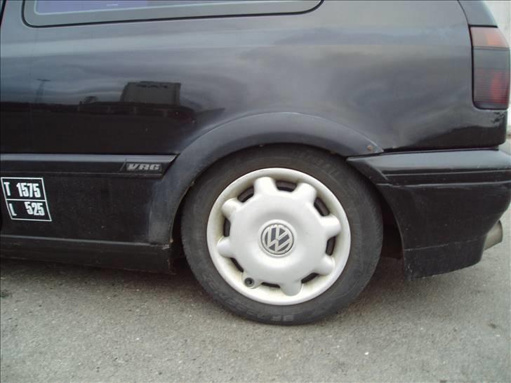 VW Golf 3 1,9 TD Lowrider - VR6 skilte, lige som en lille pige med Push up. Det snyder gør det billede 13