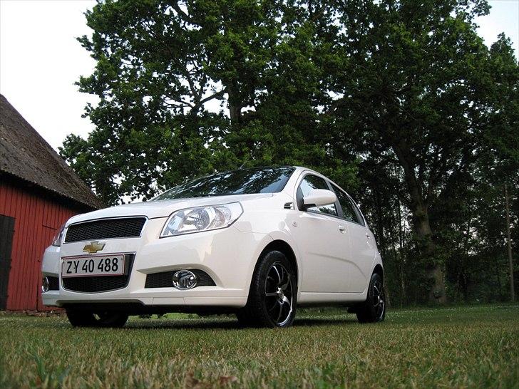 Chevrolet Aveo 1,2 LS - 5 dørs billede 1