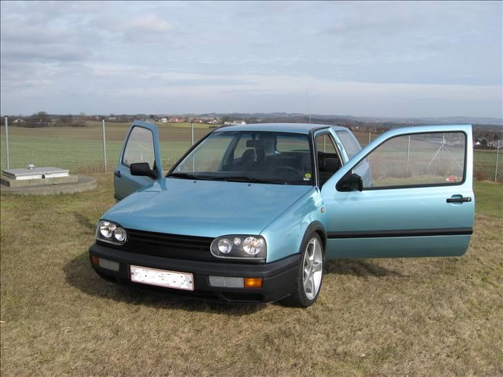 VW Golf 3 ... *SOLGT* ... billede 2