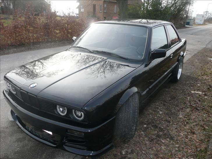 BMW 325i billede 13
