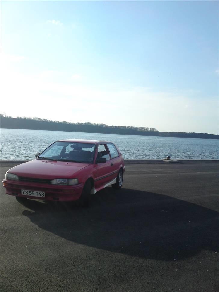 Toyota Corolla 1,3 ~SOLGT~ billede 5