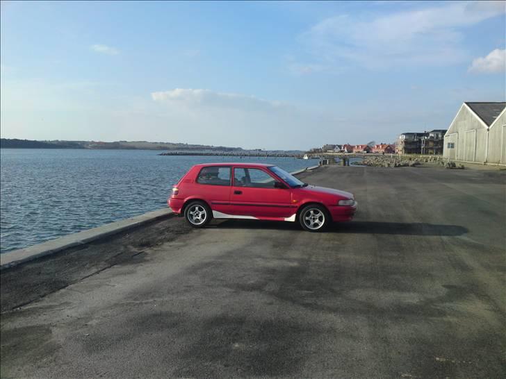 Toyota Corolla 1,3 ~SOLGT~ billede 7