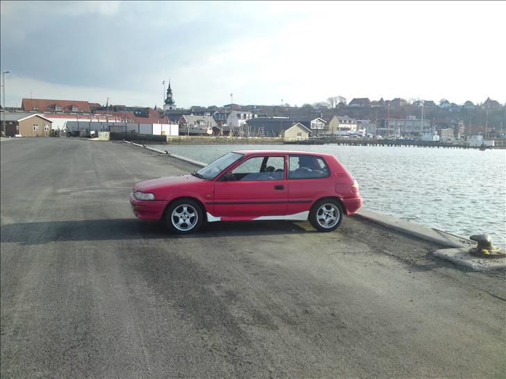 Toyota Corolla 1,3 ~SOLGT~ billede 8