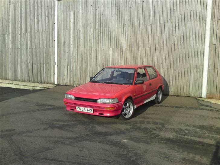 Toyota Corolla 1,3 ~SOLGT~ billede 10