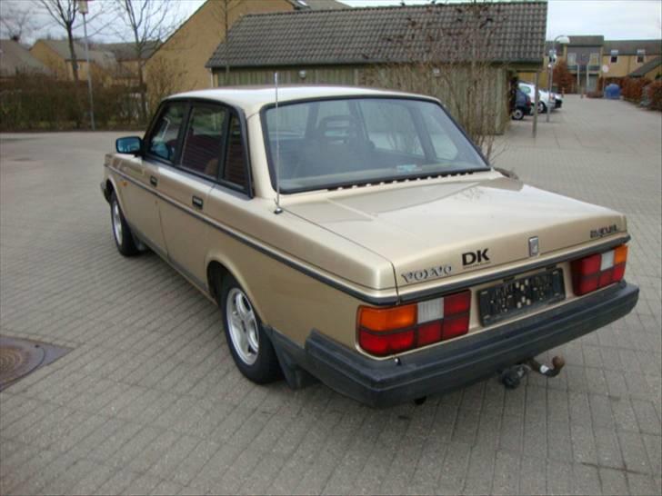 Volvo 240 billede 10