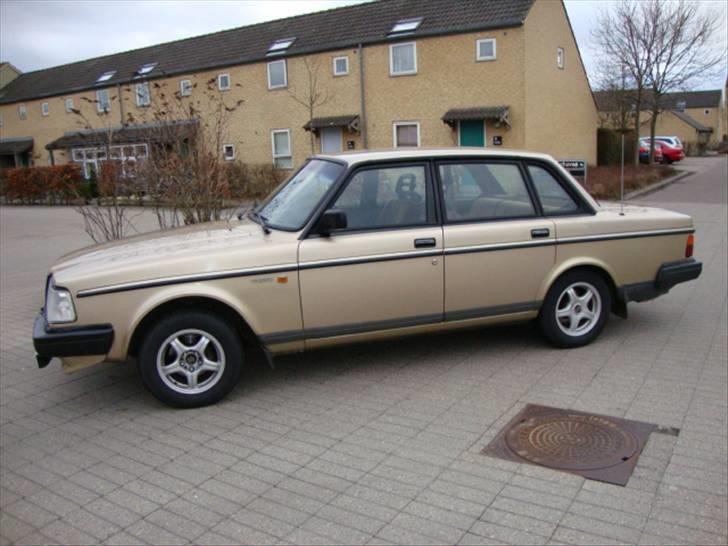 Volvo 240 billede 12