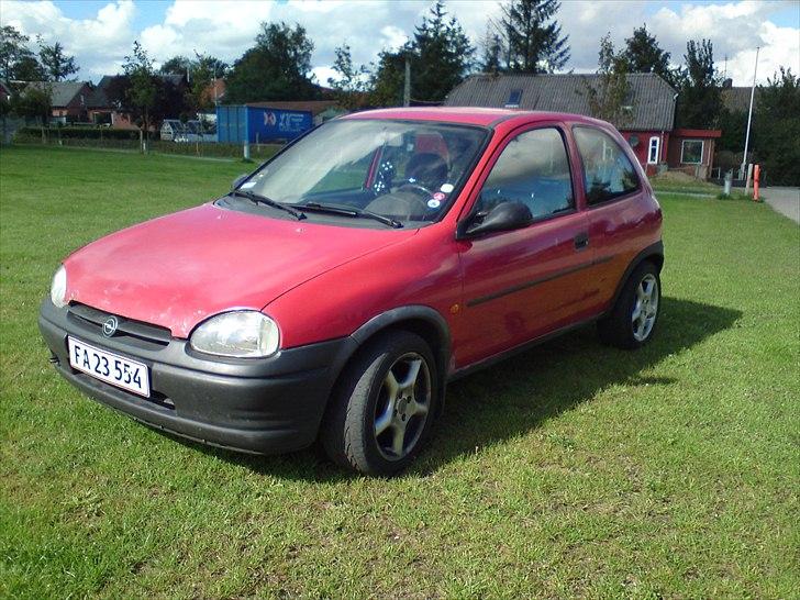Opel Corsa B billede 1