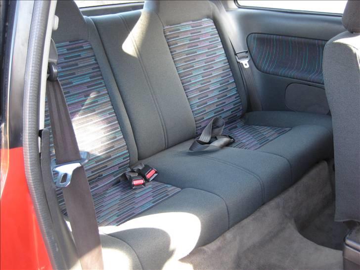 Mazda 323 Solgt  billede 7