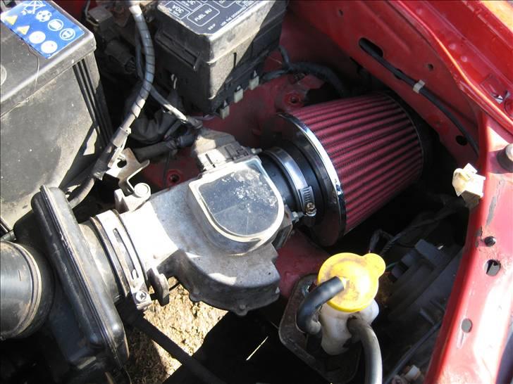 Mazda 323 Solgt  billede 11