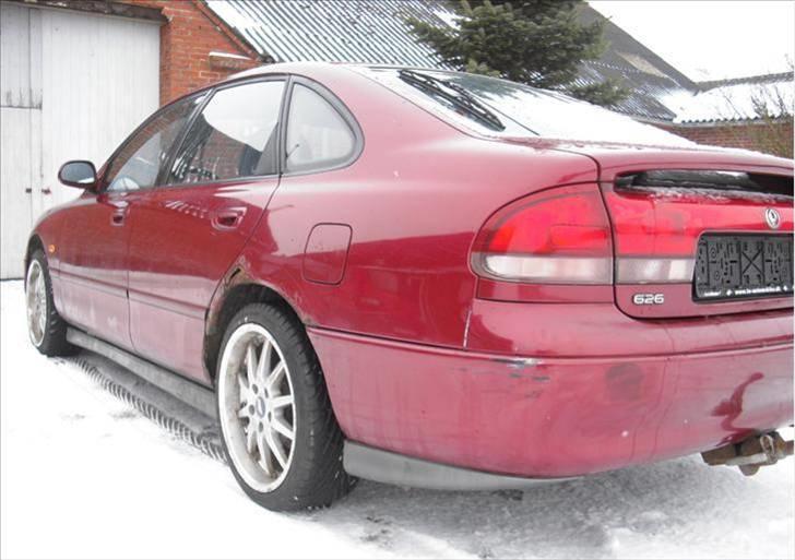 Mazda 626 2.5 v6 - Som det ser er skærmen ikke for goe mere!! Godt man har to nye :D billede 8