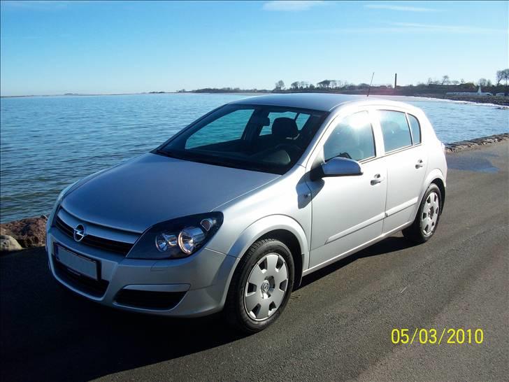 Opel astra h solgt - er glad for min bil  billede 1