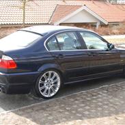 BMW 328 E46