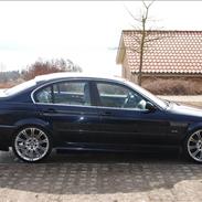 BMW 328 E46