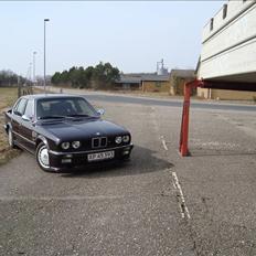 BMW e30 320i <solgt>