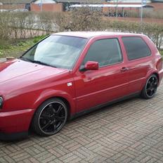 VW golf 3 lowrider  (SOLGT)