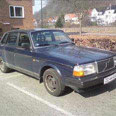 Volvo 240 GL (I Garage)