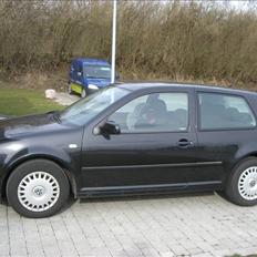 VW Golf 4