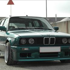 BMW E30 324TD solgt