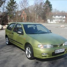 Nissan Almera
