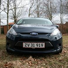 Ford Fiesta Mk7 :)
