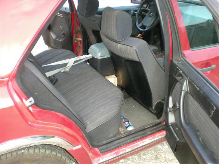 Mercedes Benz 124 300d billede 11